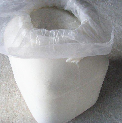 Calcium Hypochlorite 65{67af54c6bce6d64b2586c8060f9eed1c64400df9291dfdffbb933f8a5ee17462} (Calcium Process) Powder - Image 4